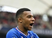 星空竞猜-姆巴佩回归赛场，连败首场状态亮眼，阿森纳观众沸腾！的简单介绍